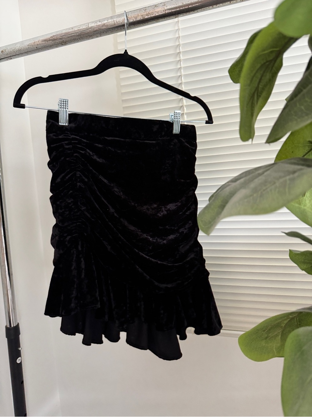 Zara Black Velvet Ruched Ruffle Mini Skirt